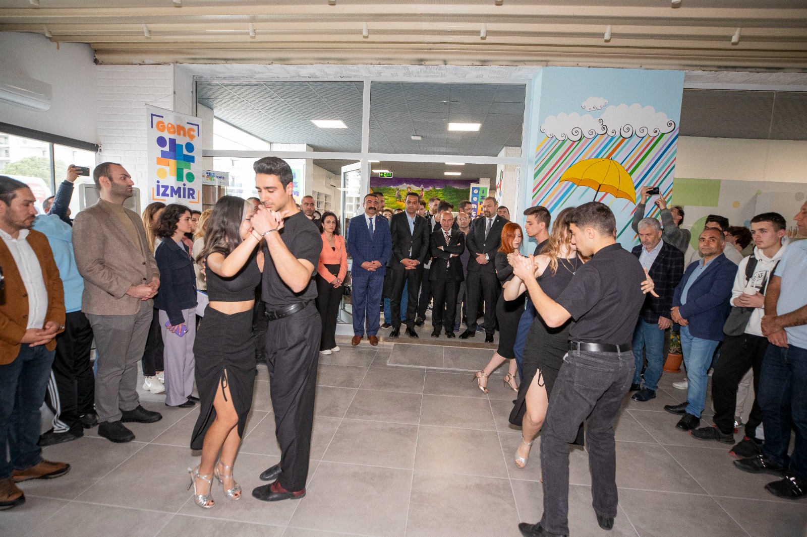 Soyer: “Yaptığımız her şey en çok gençler için”