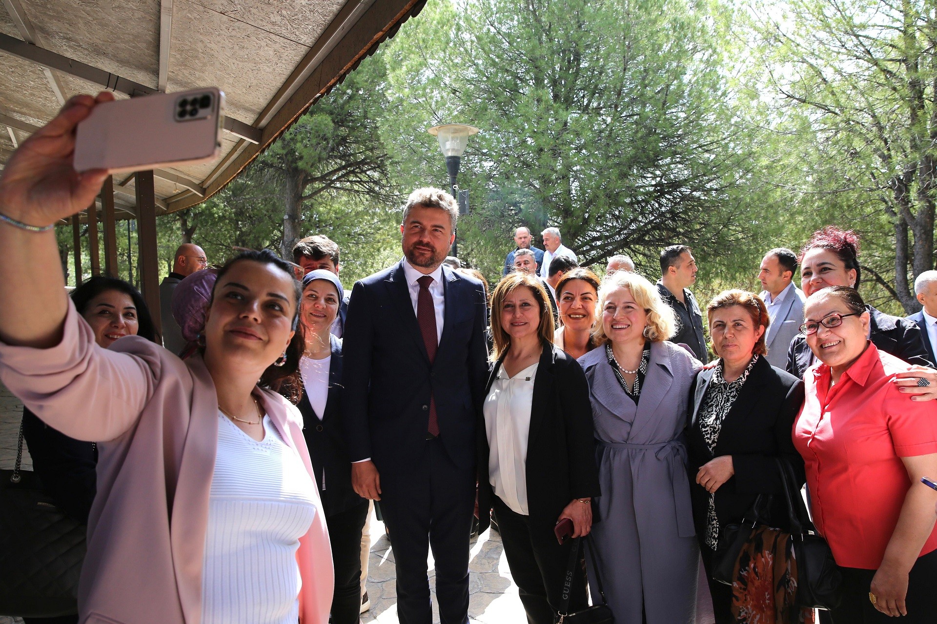 Başkan Görkem Duman muhtarlarla buluştu