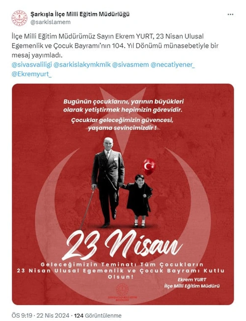 Milli Eğitim Müdürü kendisini Atatürk'e 'şop'ladı: Tepkiler yağdı