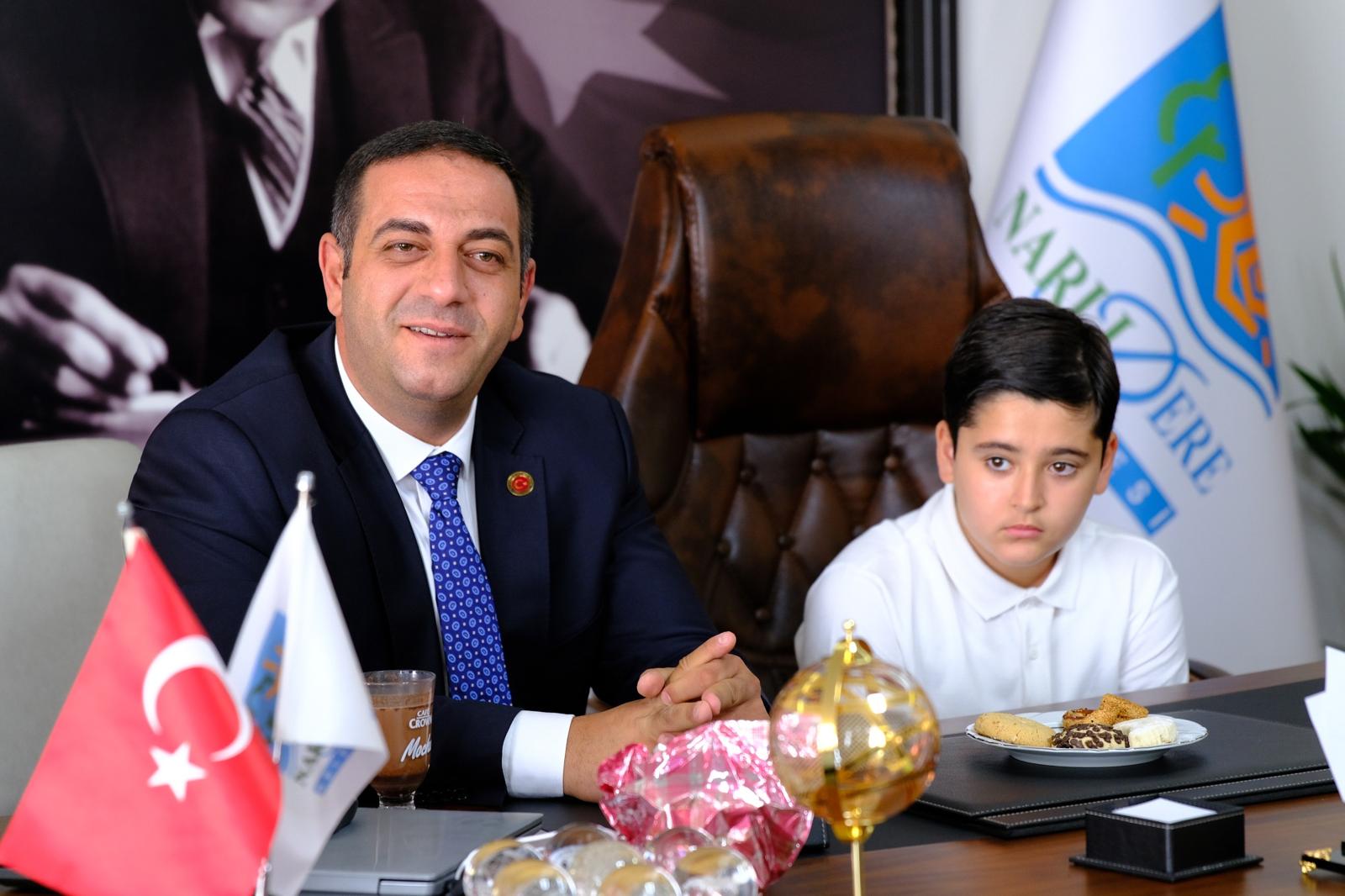 NARLIDERE’DE MİNİK ALİ KOLTUĞU BAŞKAN ERMAN UZUN’DAN DEVRALDI