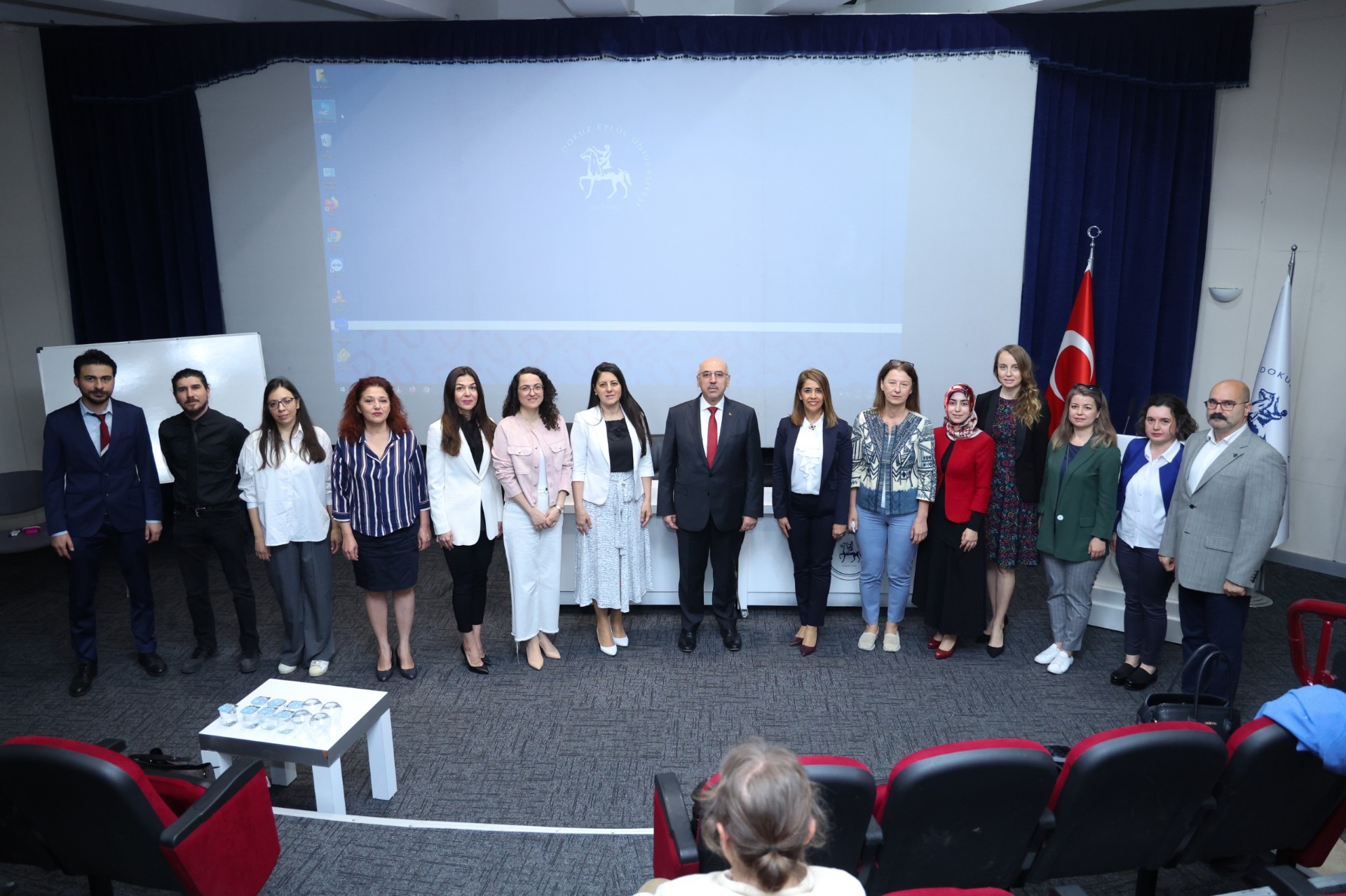 DEÜ'DEN LİSANSÜSTÜ TANITIM ATAĞI