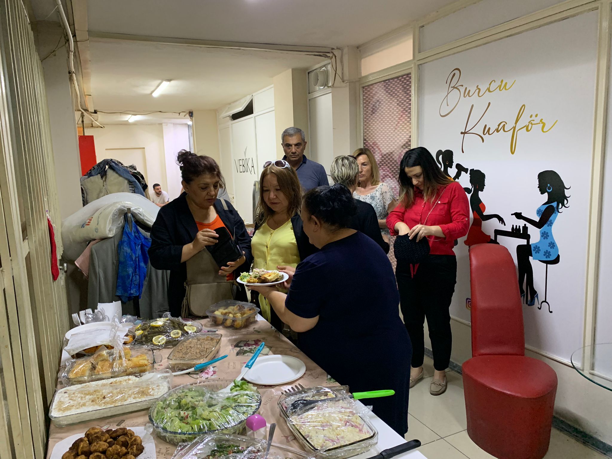 KÜDAY BAŞKANI EBRU TOKGÖZ: "İNSAN İHTİYACINA ODAKLI DERNEĞİZ"