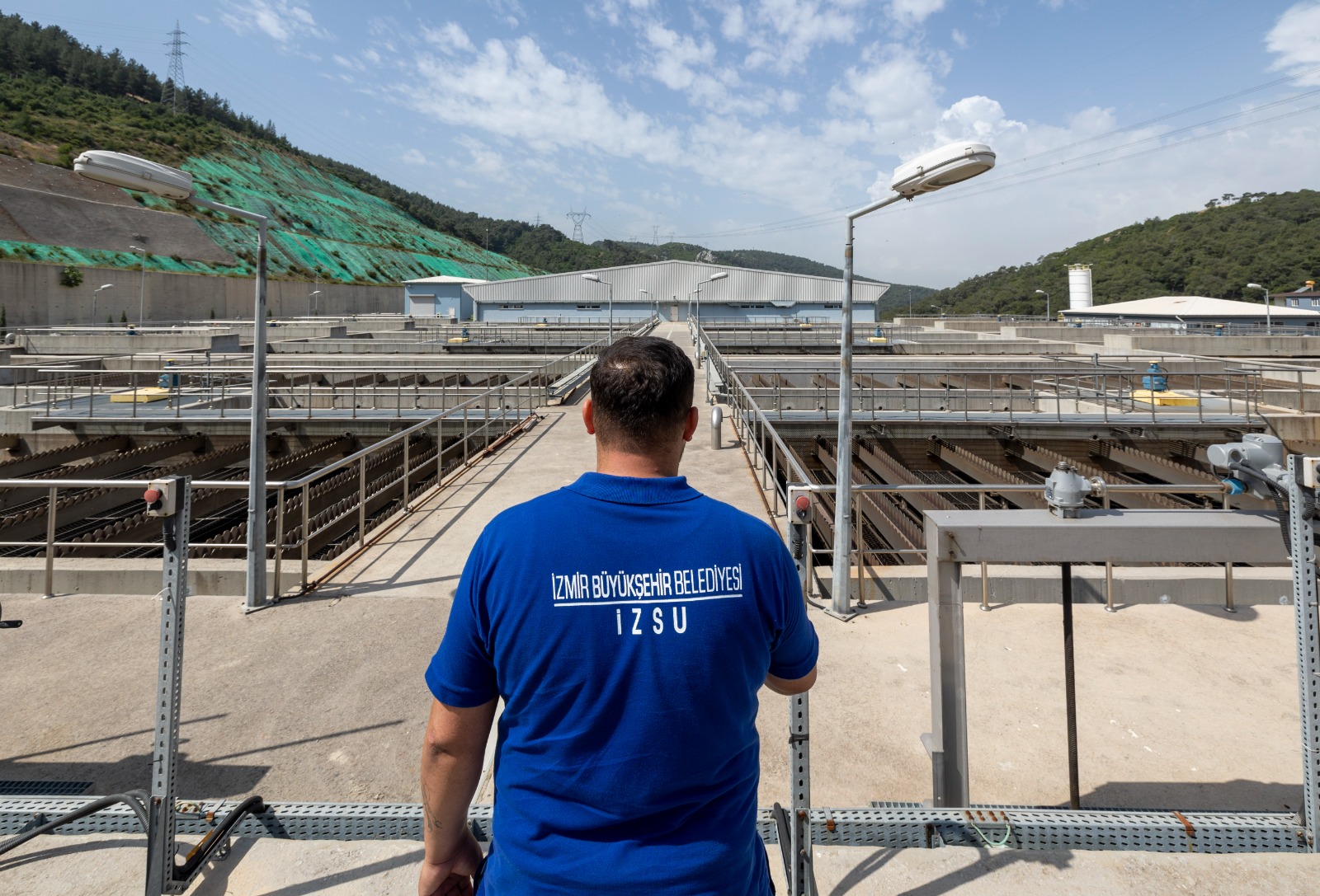67 içme suyu arıtma tesisi tam kapasiteyle çalışıyor: İzmir’de musluklardan içilebilir su akıyor