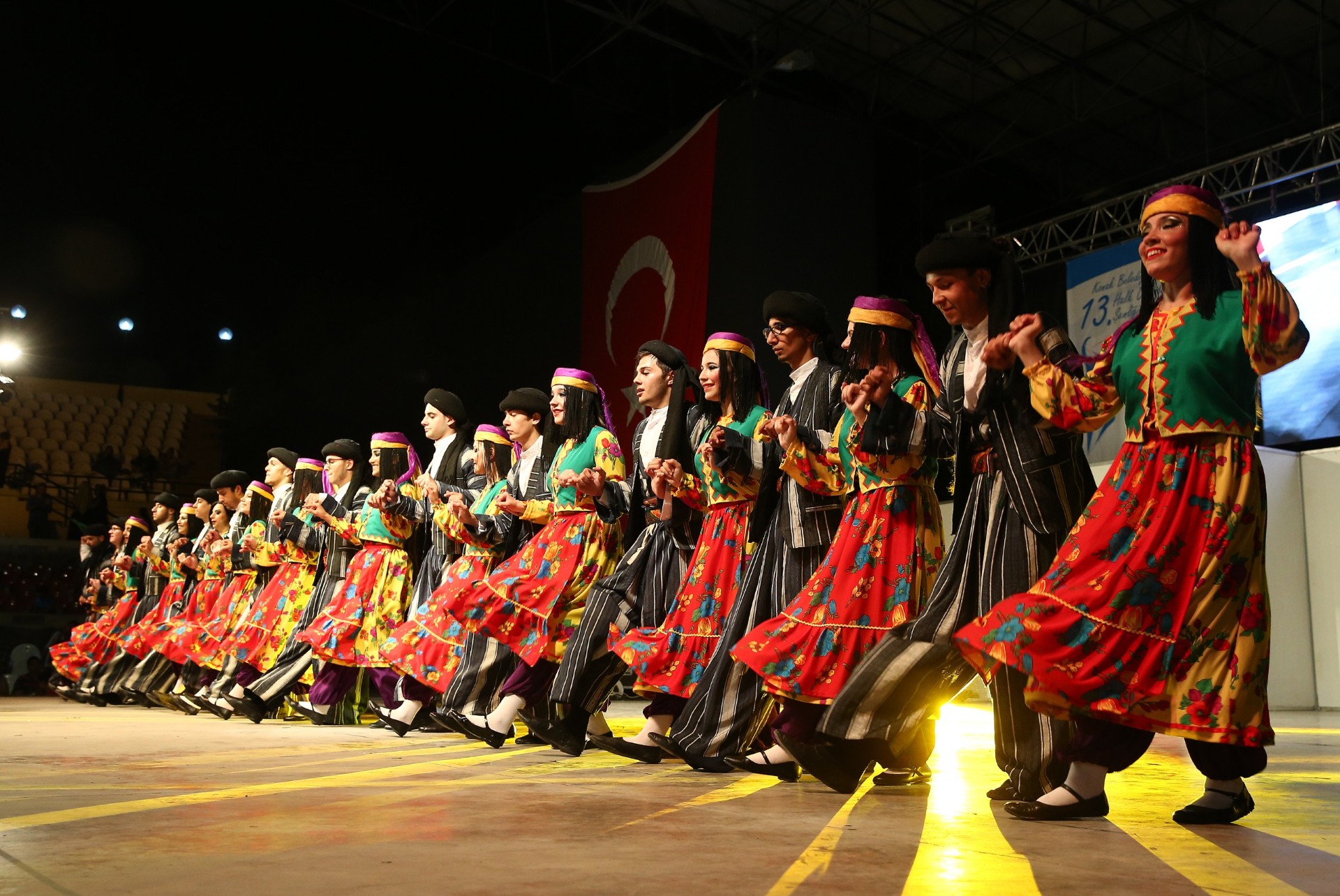 Konak’ta halk oyunları coşkusu 18’inci kez yaşanacak