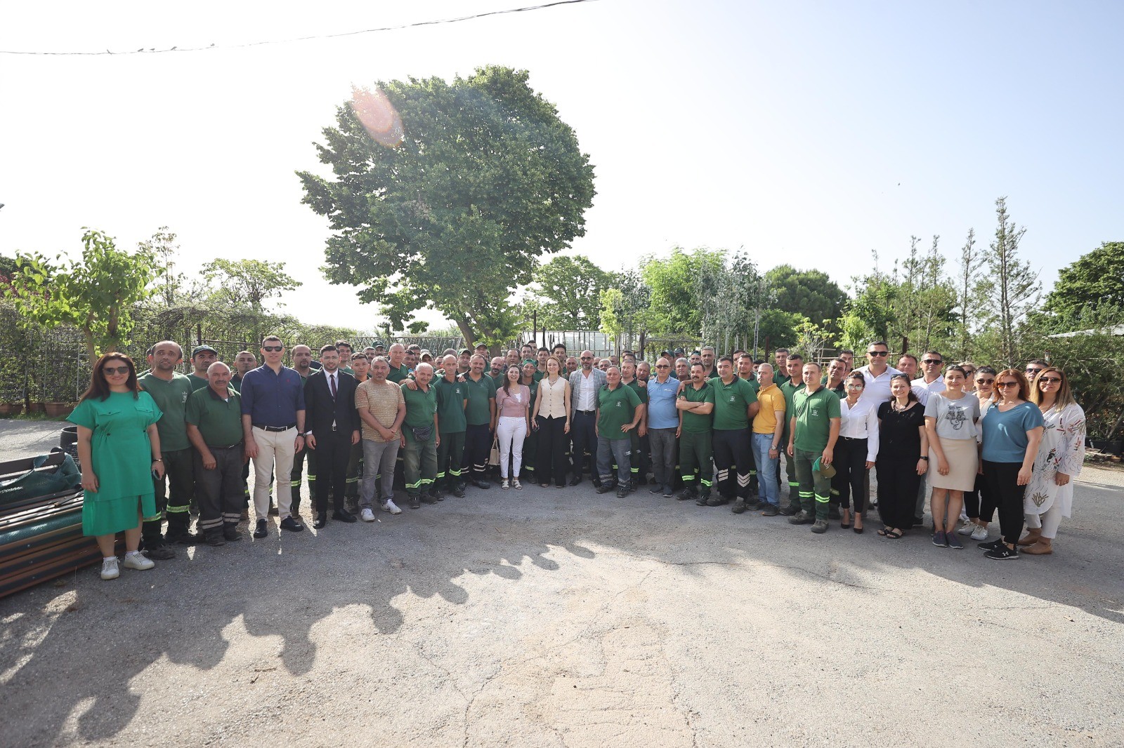 Başkan Mutlu belediye çalışanlarıyla bayramlaştı