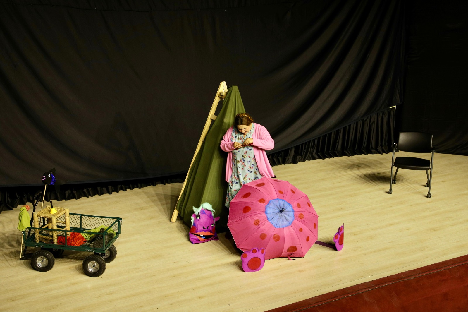 İzmir Şehir Tiyatroları Bandırma’da sahne aldı