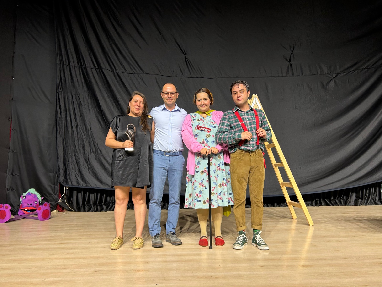 İzmir Şehir Tiyatroları Bandırma’da sahne aldı