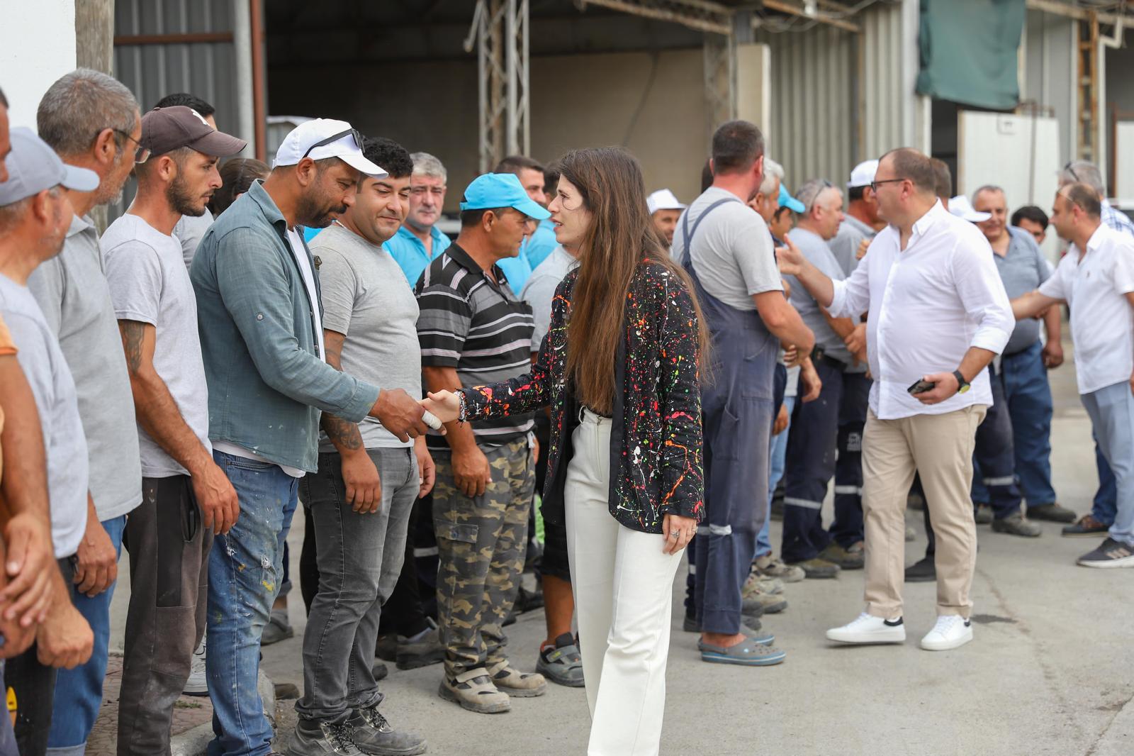 Başkan Denizli, belediye çalışanları ile bayramlaştı