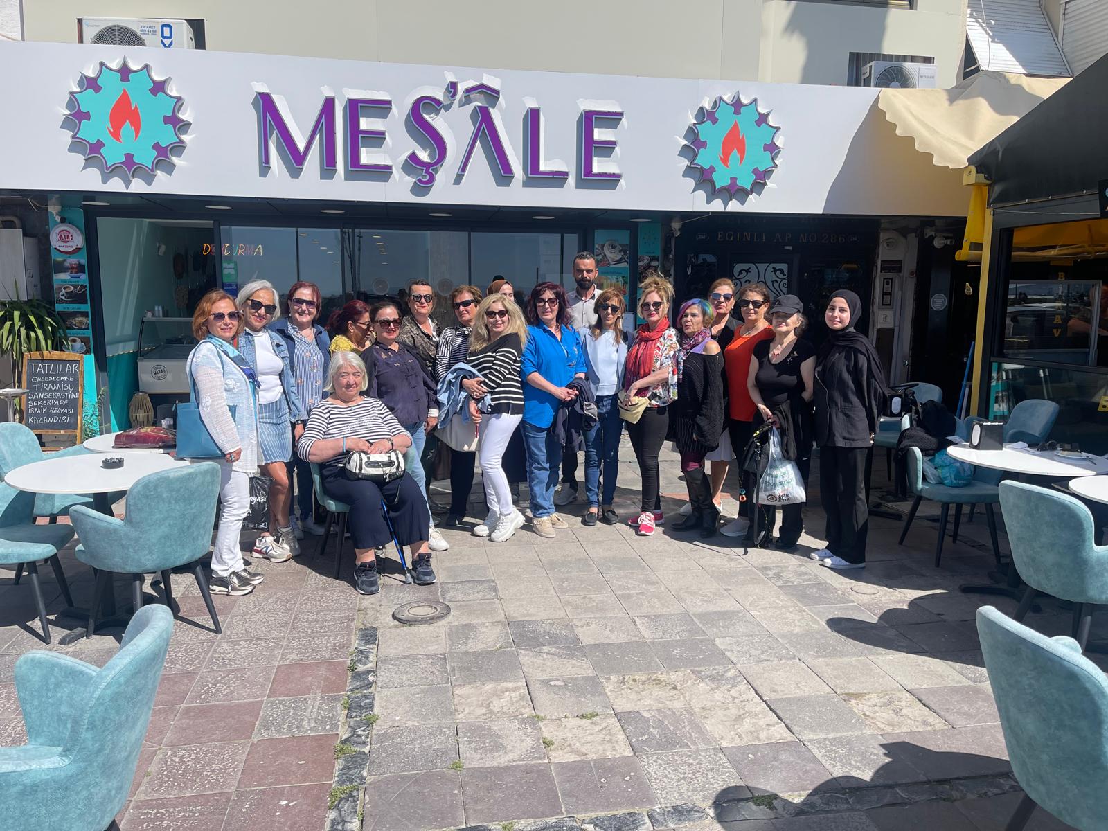 Alsancak'ta Lezzet ve Kalitenin Aile Dostu Buluşma Noktası: "Meş'ale"