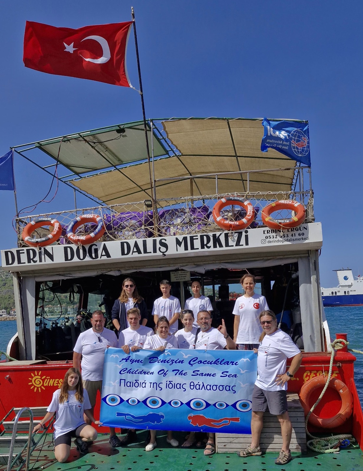 EGE’NİN İKİ YAKASI SUALTINDA BİRLEŞTİ