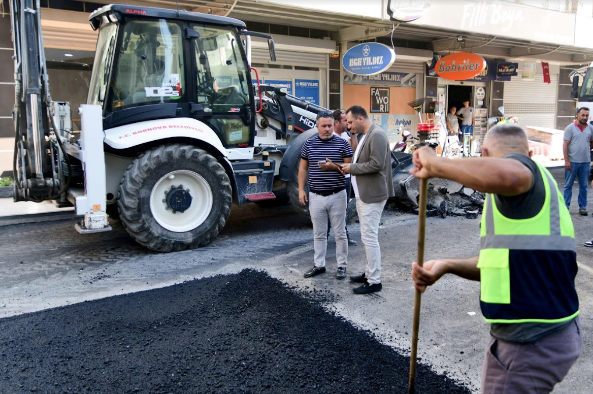 Başkan Eşki mesaiye çalışanlarla birlikte erkenden başladı