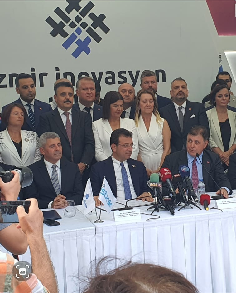 93. İzmir Enternasyonal Fuarı  siyasi isimleri bir araya getirdi