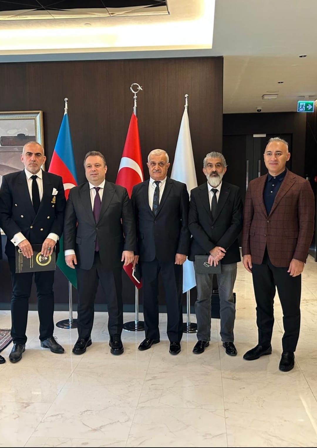 İZMİR'İN GURURU EMİR ÇAKA BEY DÜNYA DEVİ SOCAR'IN DİKKATİNİ ÇEKTİ