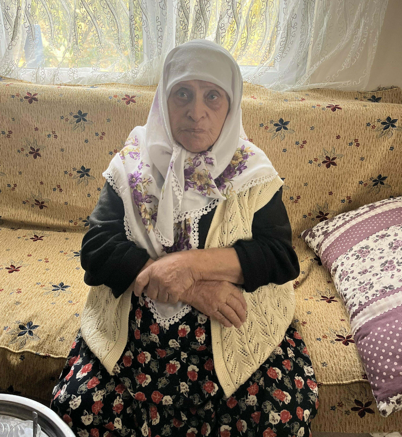 Evde çıkan yangında hayatını kaybeden 5 kardeşten geriye kalan oyuncakları yürek burktu