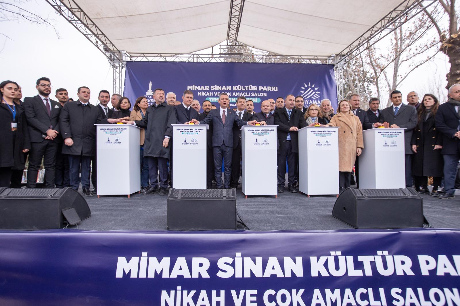 Adıyaman yaralarını İzmir’in desteğiyle sarıyor