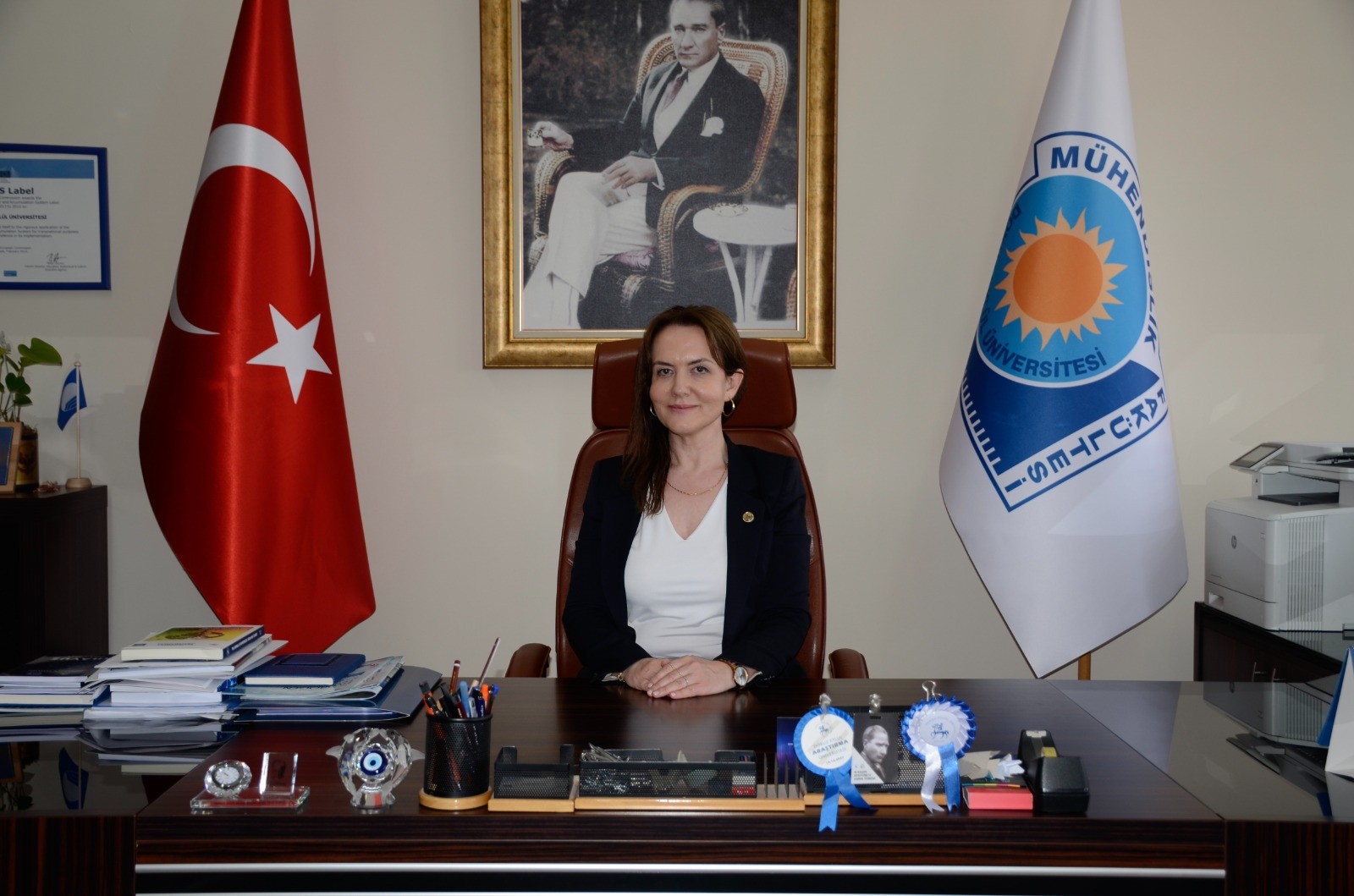 DEÜ'DEN DOĞA TEMELLİ İNOVASYON: MİKROALGLERLE TEMİZ HAVA DEVRİMİ!