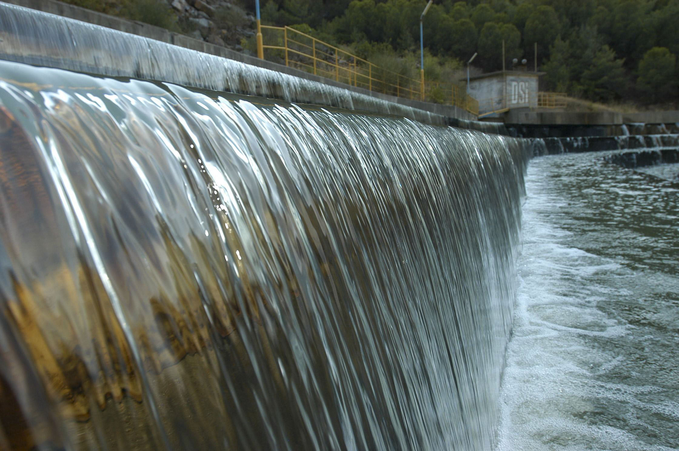 Su krizine karşı önlemler artırıldı