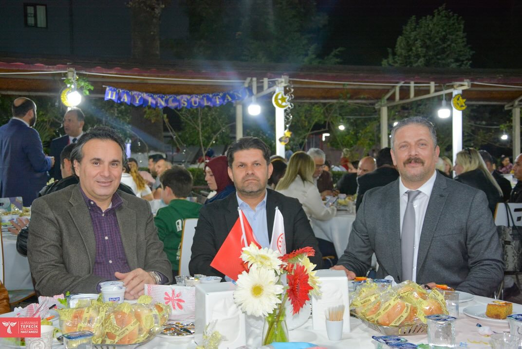 Tepecik Hastanesi’nde Sağlık Çalışanlarına Özel İftar Buluşması