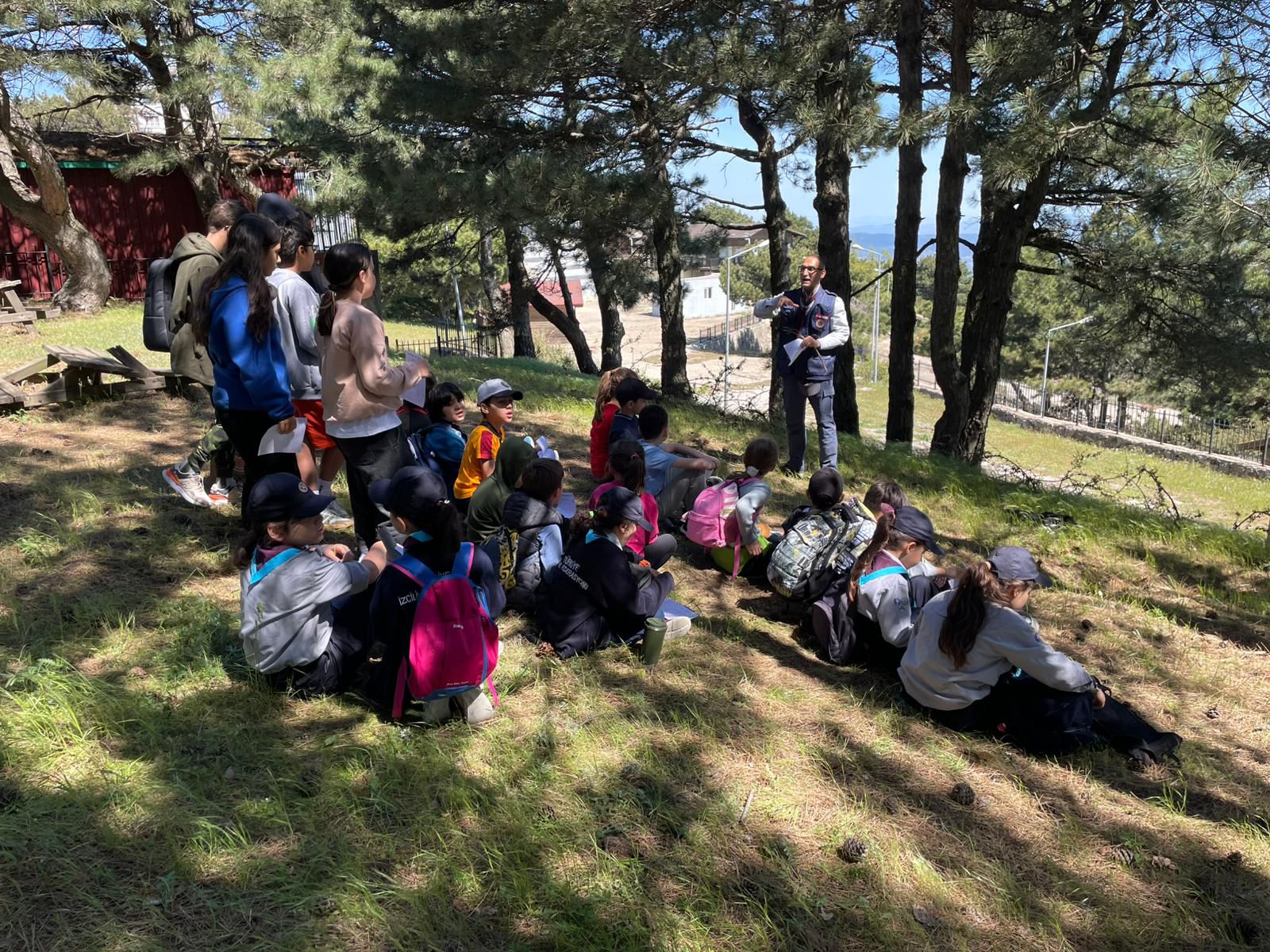 Çiğli Belediyesi’nden gençlere izcilik eğitimi