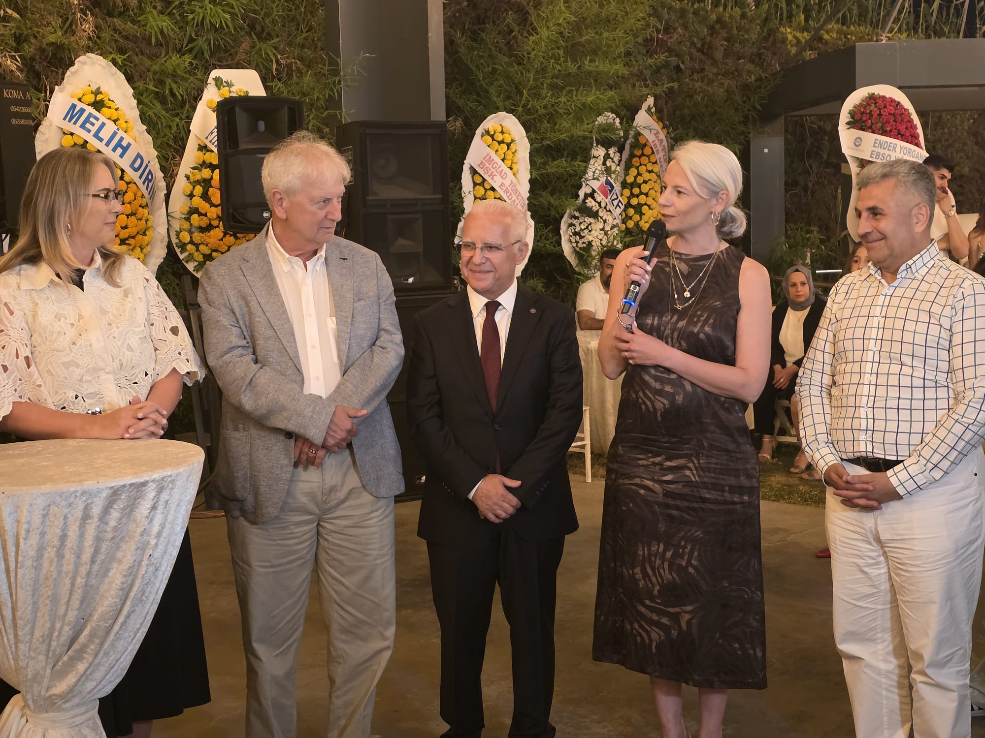 Alptekin ve Dündar Ailelerinin mutlu günü: Gülten ve Furkan Dünyaevine Girdi