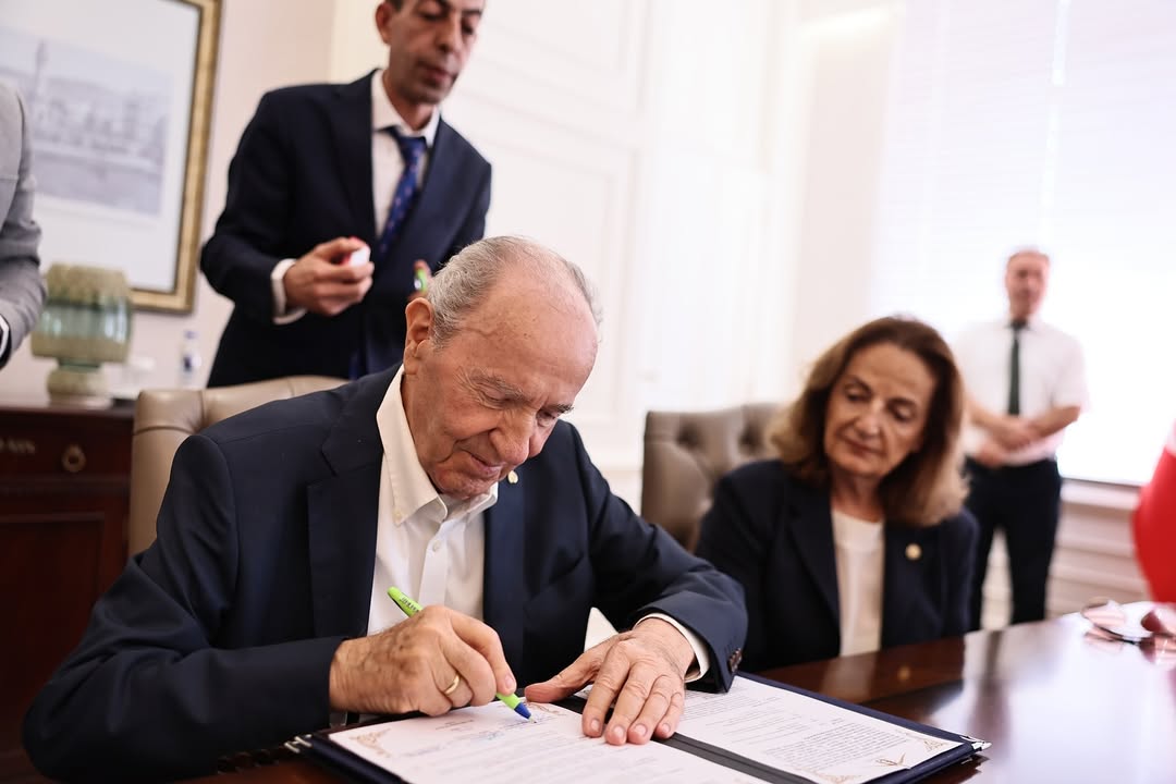 İzmir’e Yeni Kız Öğrenci Yurdu: Tezcan Ailesinden Eğitime Anlamlı Destek