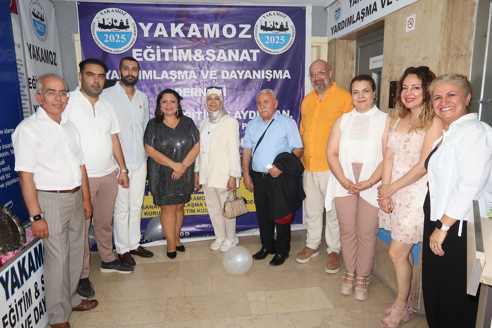 YAKAMOZ DERNEĞİ GÖRKEMLİ BİR TÖRENLE AÇILDI