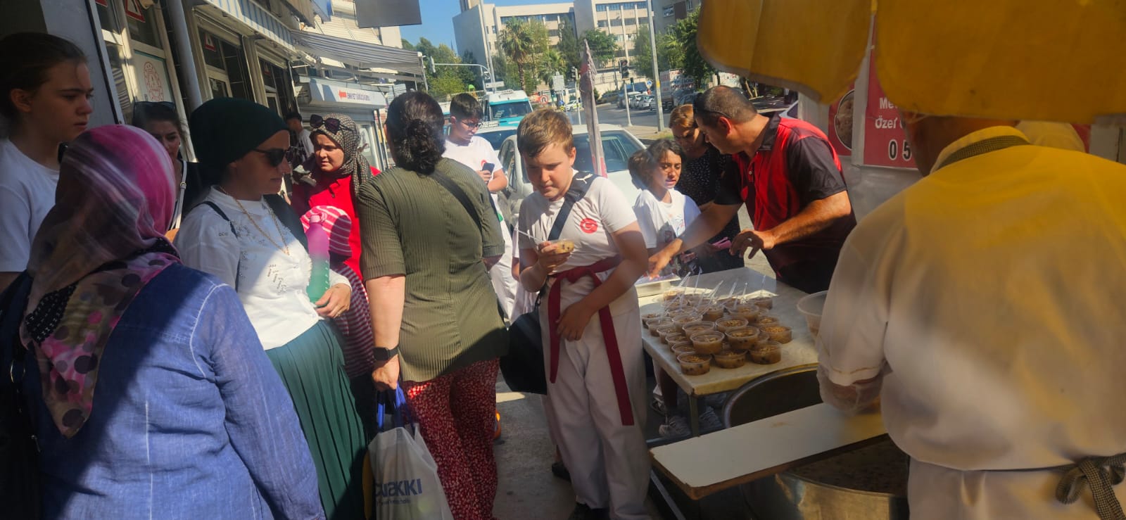 AKSAÇLILAR VE ÇAĞRI SPOR’DAN AŞURE ETKİNLİĞİ