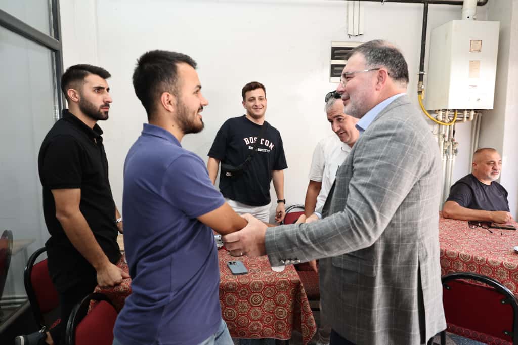 Başkan  Saygılı'dan Kınık çıkarması ve art arda mesajlar!