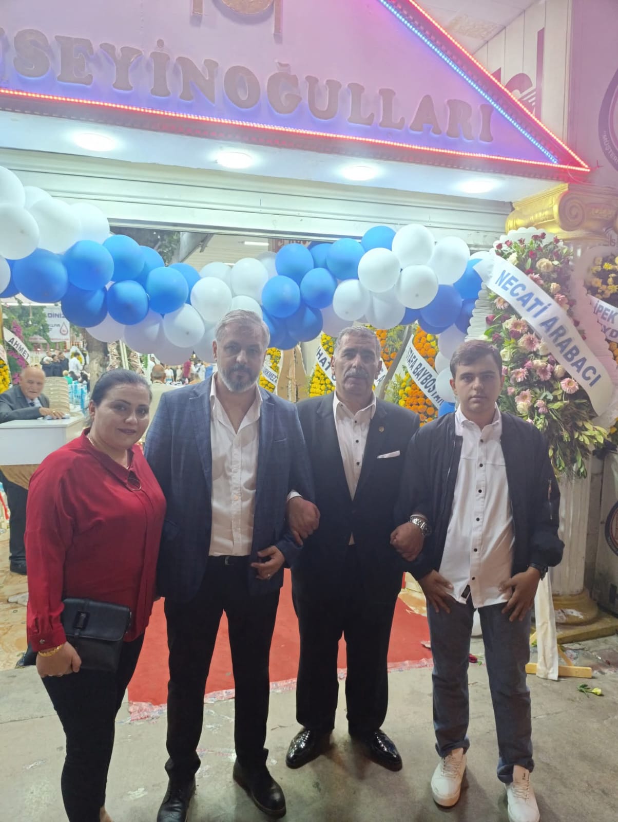 Hüseyinoğulları'nın mutlu günü: Eshat ve Kenancan Bozkurt sünnet oldu