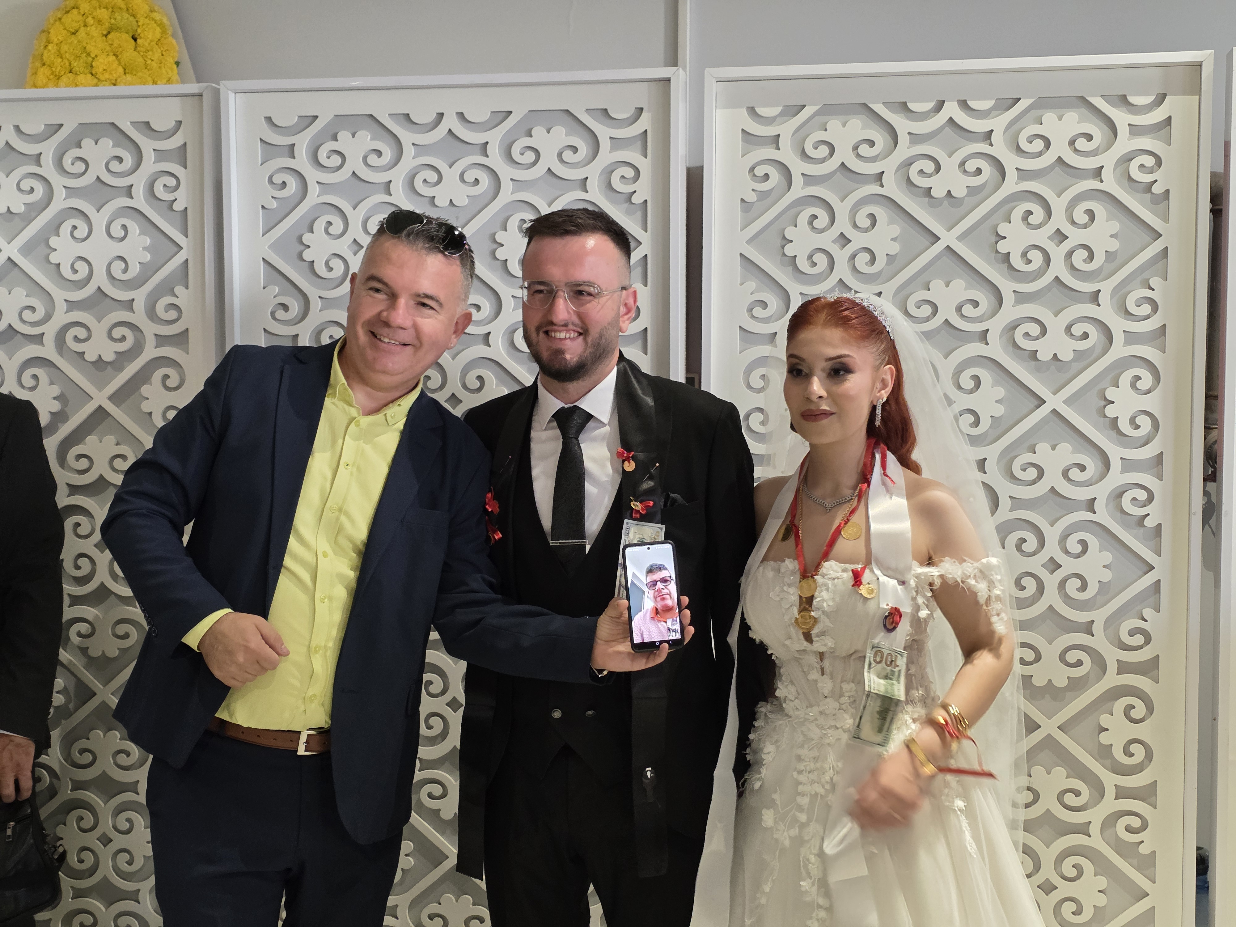 İrem Albayram ile Mertcan Sevinç dünya evine girdi