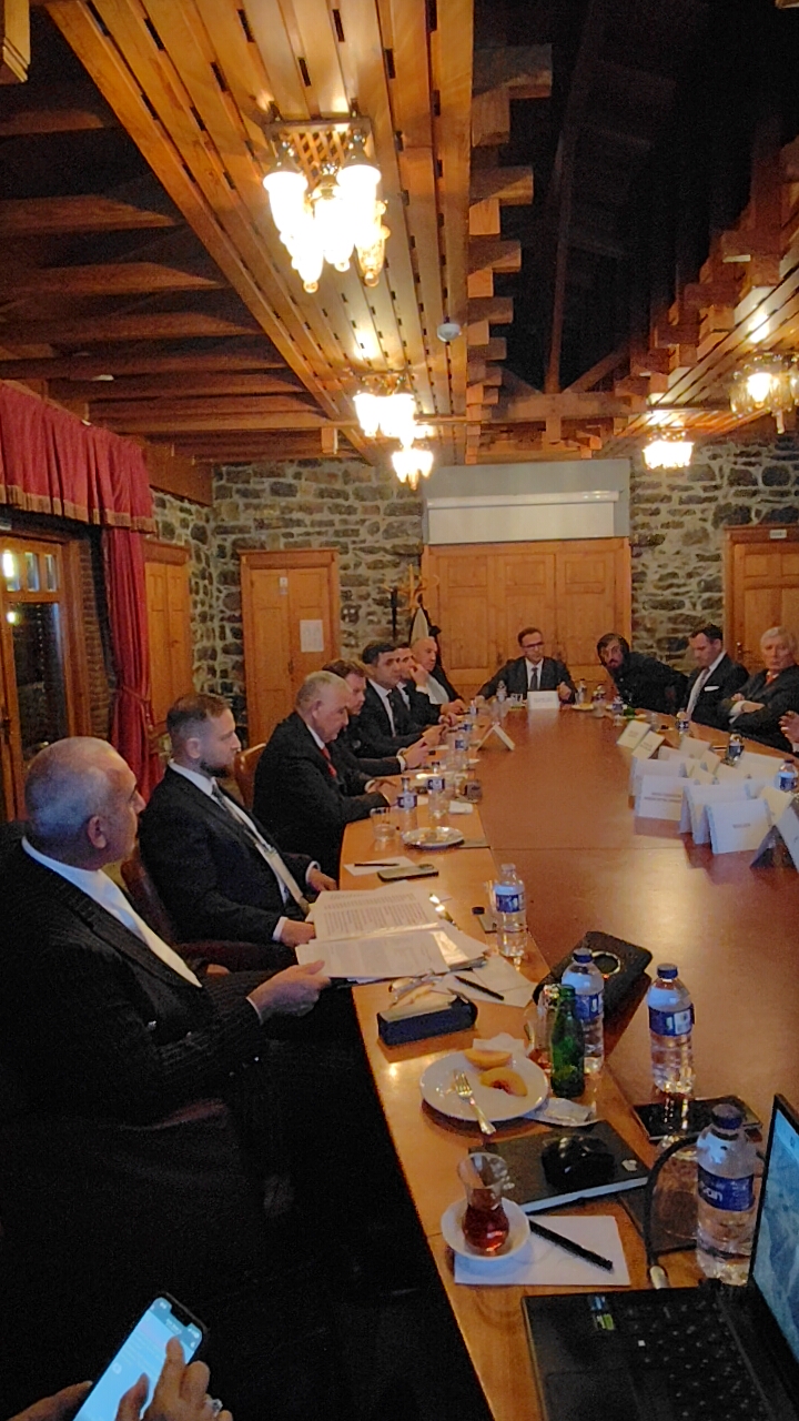 RUS İŞADAMLARINDAN EMİR ÇAKA BEY’E BÜYÜK İLGİ