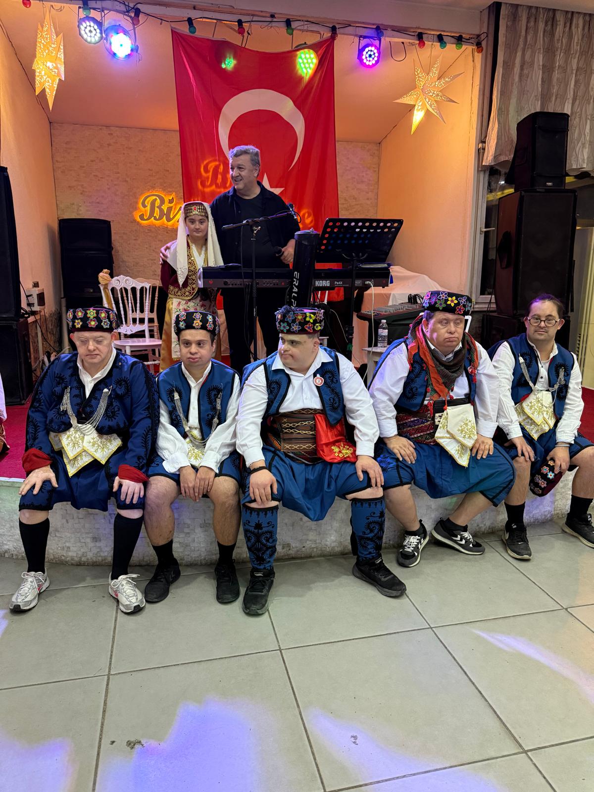 Mine Kapı yazdı...