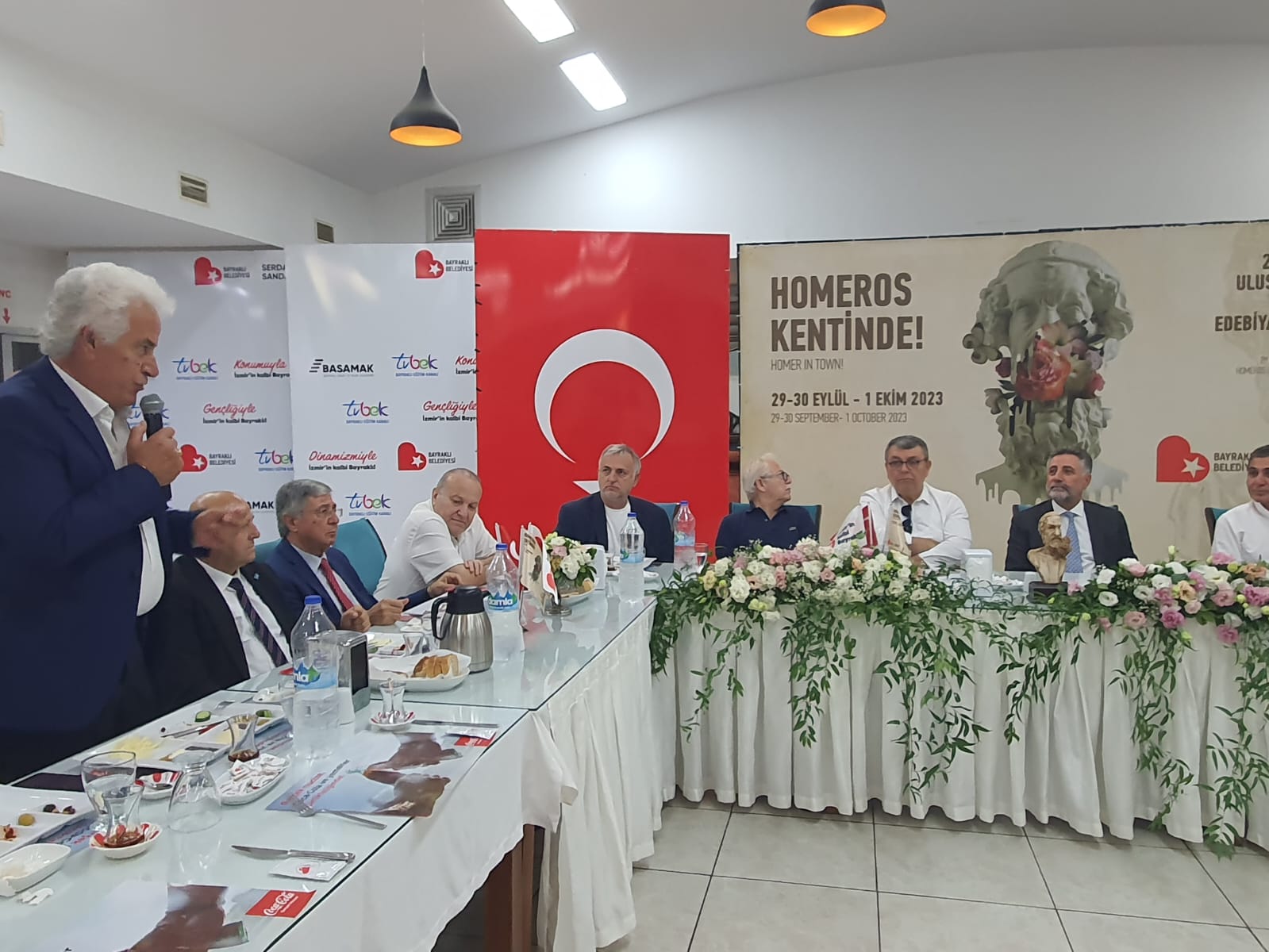 Başkan Sandal'dan Homeros Festivali tanıtımında adaylık açıklaması!