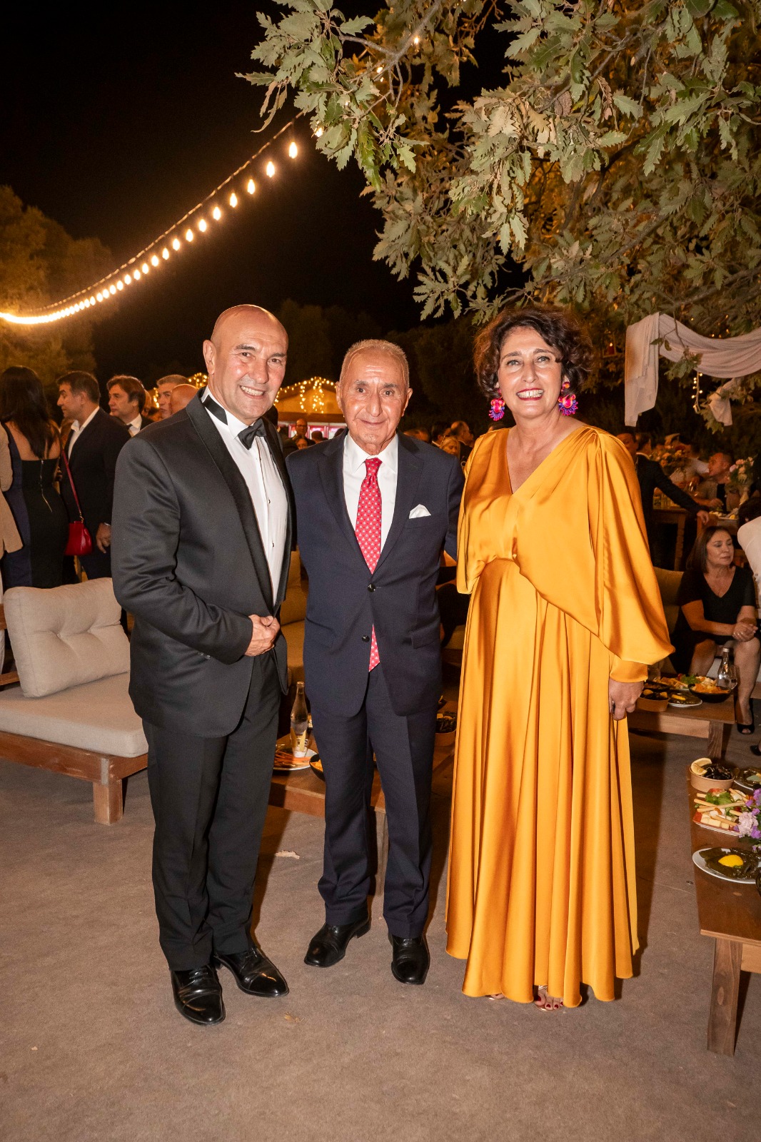 Soyer kızının nikahını kıydı, Kılıçdaroğlu şahit oldu