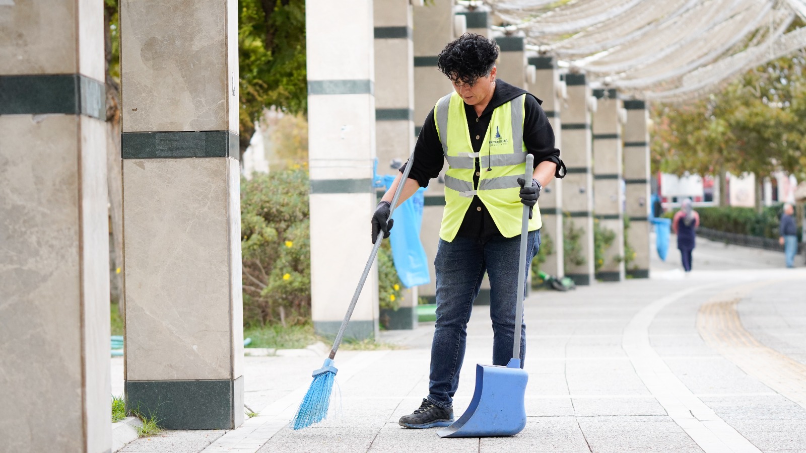 Sokaklardan günde 20 tona yakın atık toplanıyor