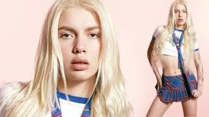 Aleyna Tilki'den sektöre küfürlü tepki: Beni sahneye çıkarmıyorlar