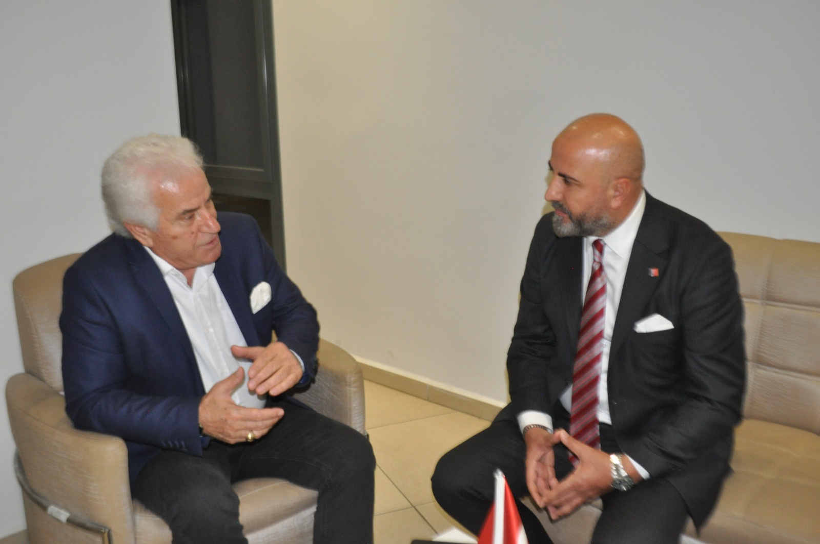 Salih ERKEK sordu, Bülent SÖZÜPEK cevapladı: Karabağlar'da 50 bin fark atacağız!