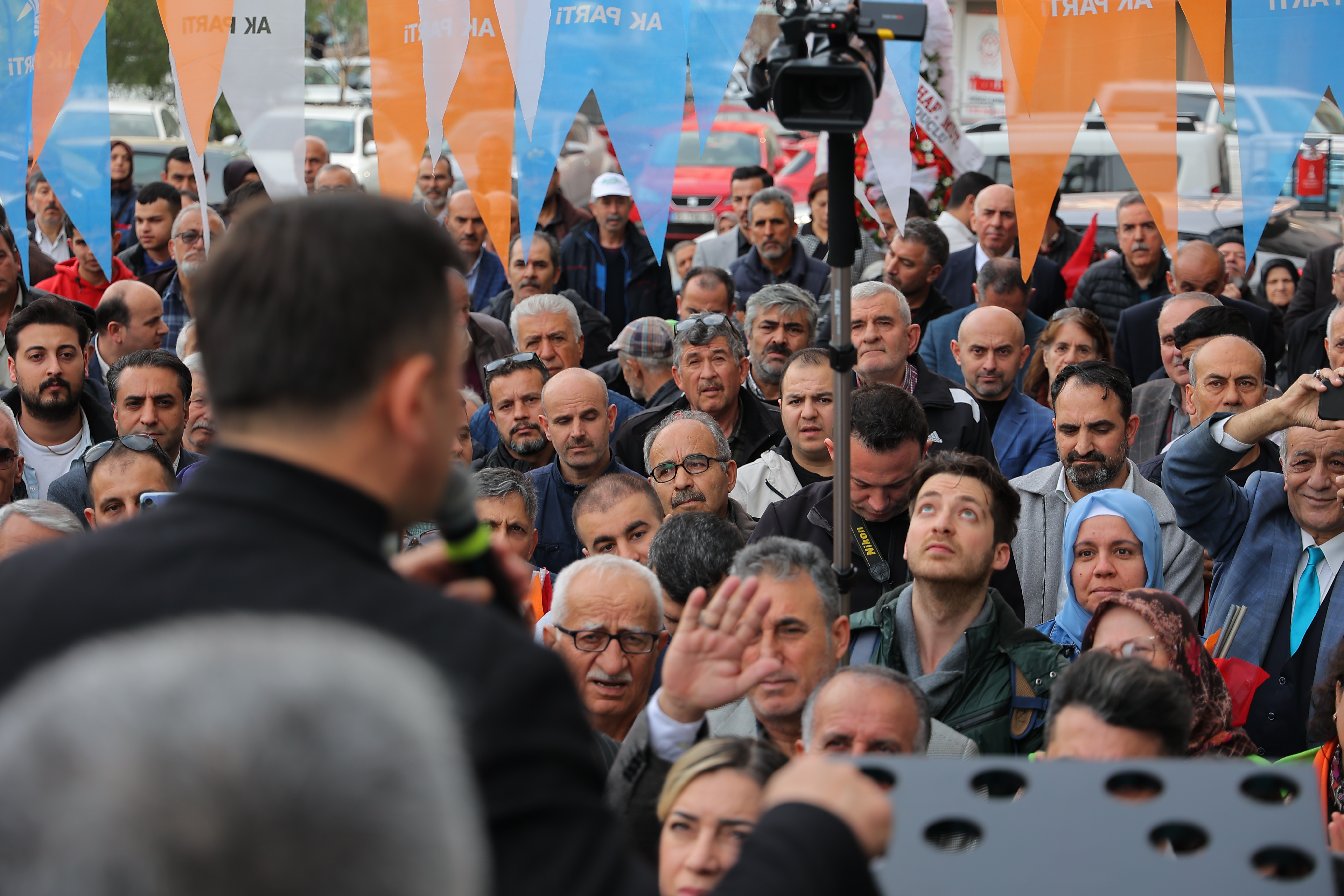 AK Parti Karabağlar Seçim Koordinasyon Merkezi açıldı!