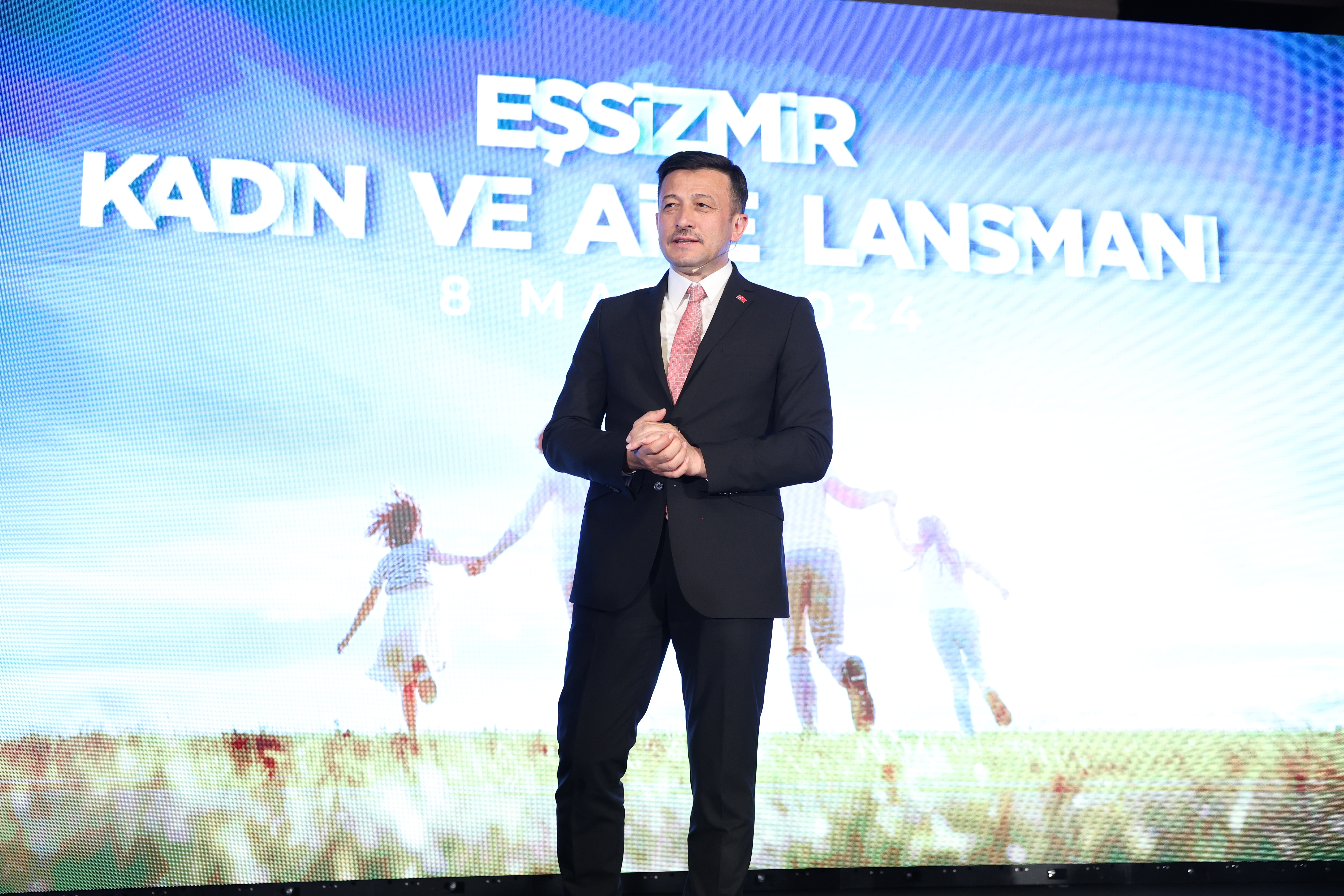 HAMZA DAĞ ''KADIN VE AİLE'' PROJELERİNİ TANITTI