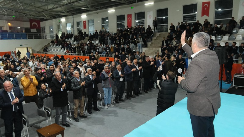 AK Parti Karabağlar adayı Tunç'tan 100 dönümlük spor tesisi müjdesi