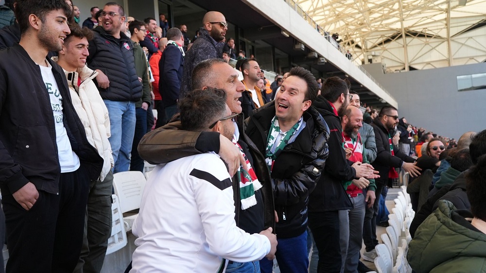 Karşıyaka Belediye Başkan Adayı Çiftçioğlu: Kendi stadımızda Kaf Kaf çekeceğiz