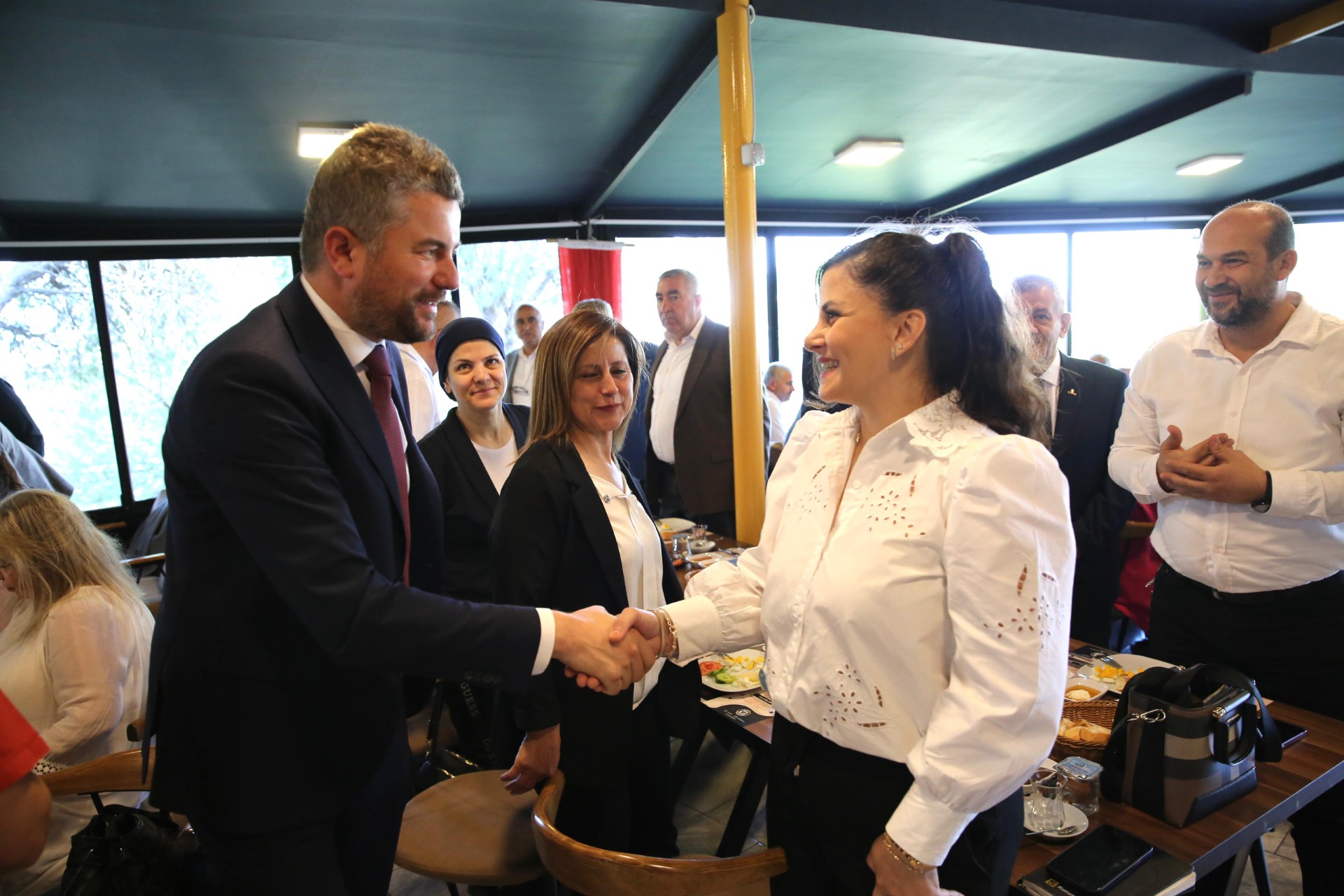 Başkan Görkem Duman muhtarlarla buluştu