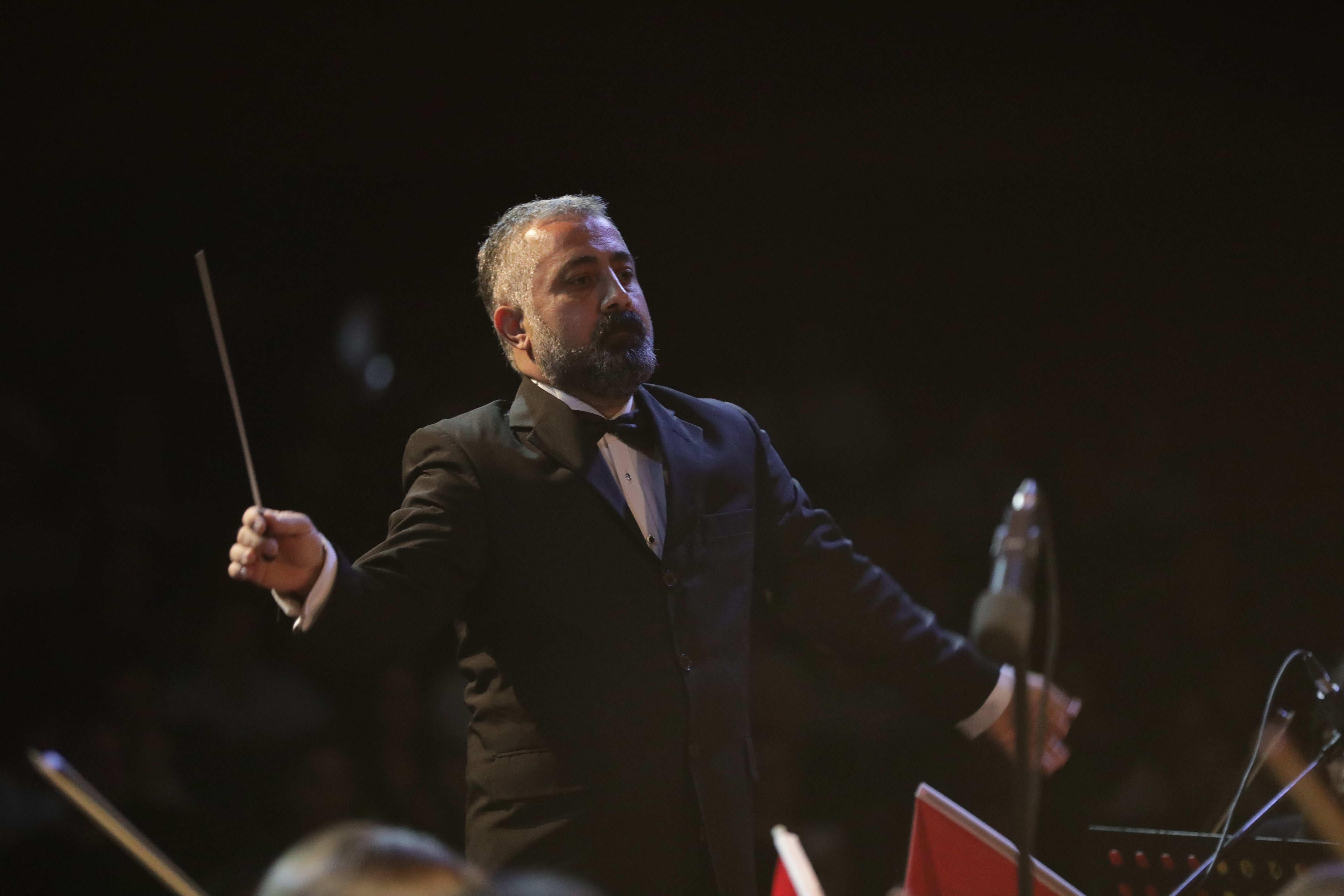 CUMHURİYET ÇOCUKLARINDAN 23 NİSAN KONSERİ