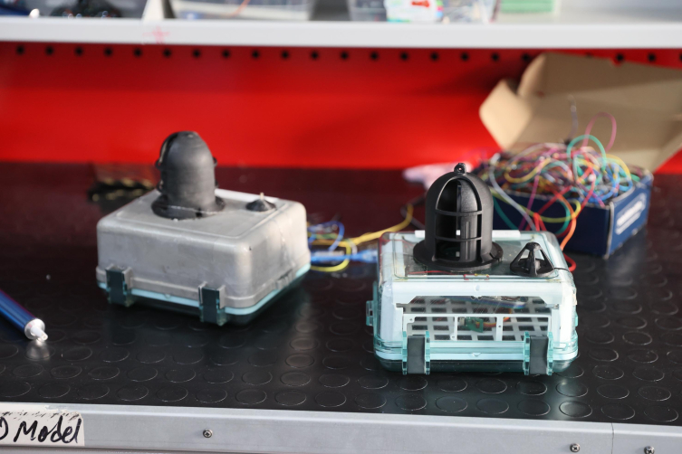 İzmir Fen Lisesi öğrencilerinin müsilaja karşı geliştirdiği uyarı cihazı ABD'de ödül aldı