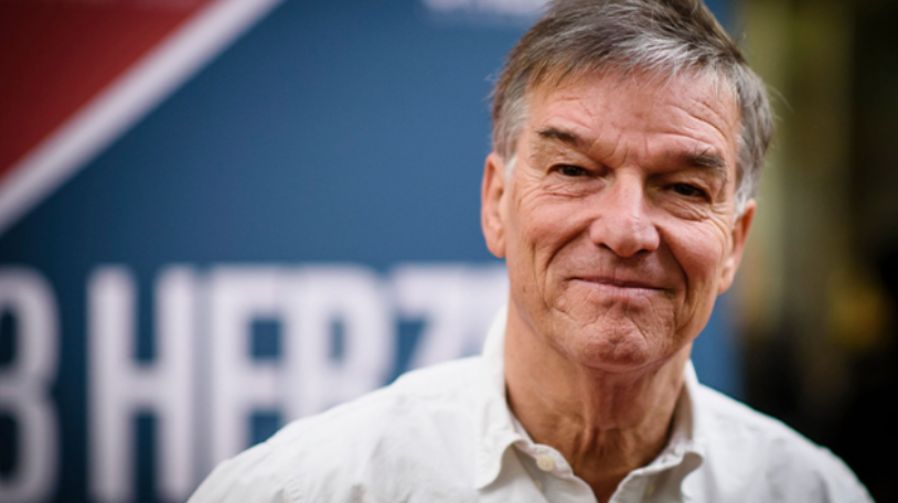 Fransız yönetmenler Benoit Jacquot ve Jacques Doillon cinsel saldırı suçlamasıyla gözaltına alındı