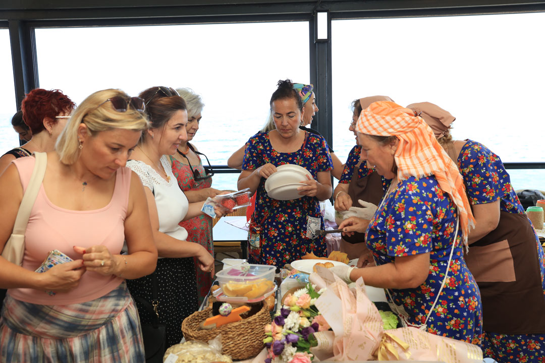 Güzelbahçe'nin El Emeği Lezzetleri Artık GÜZBEL Cafe'de