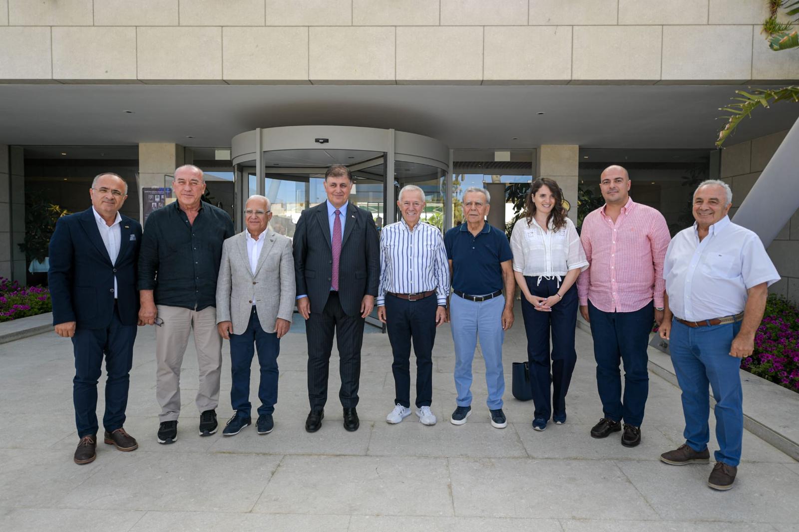 Başkan Tugay: Baskılara boyun eğmeyeceğim