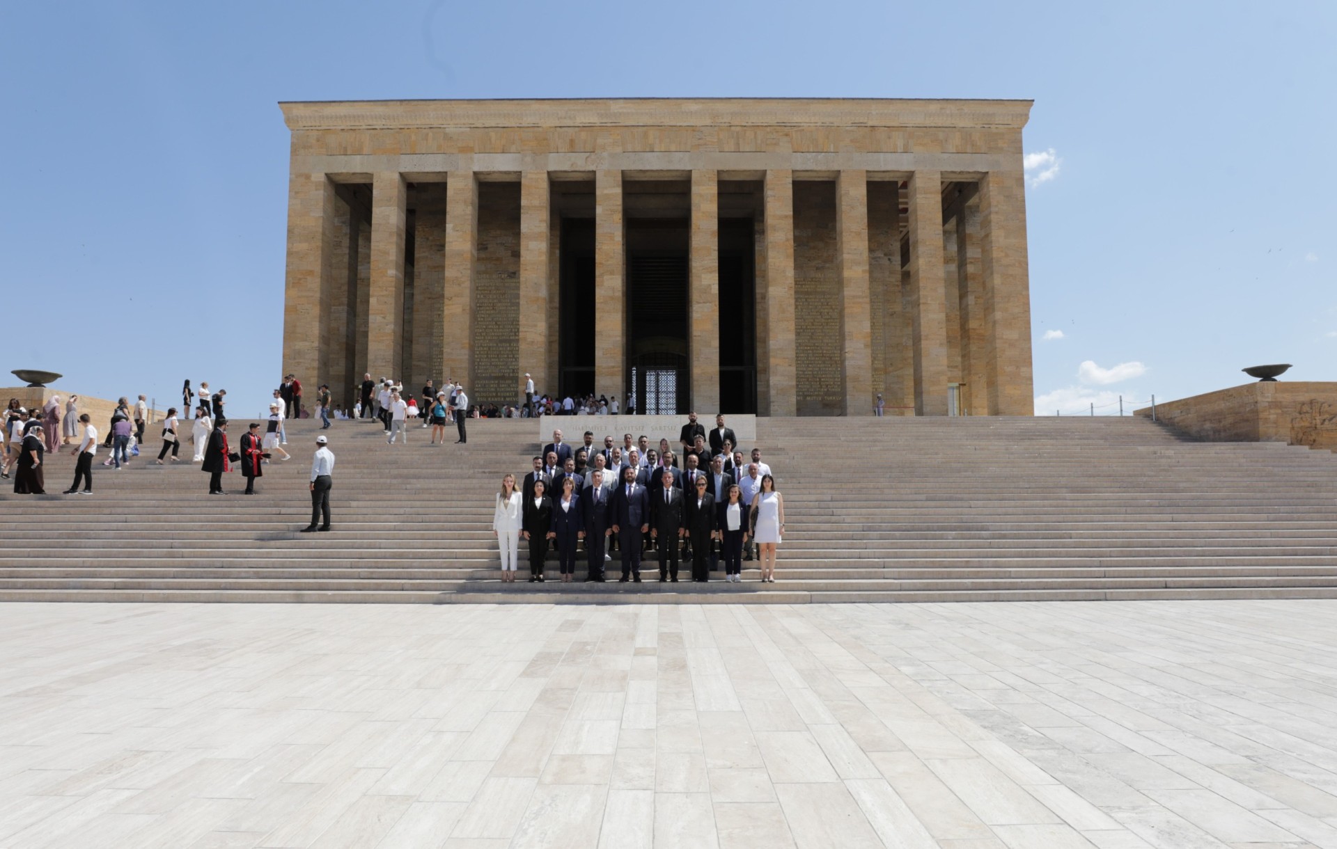 BAŞKAN ERMAN UZUN’DAN ANITKABİR'E ZİYARET