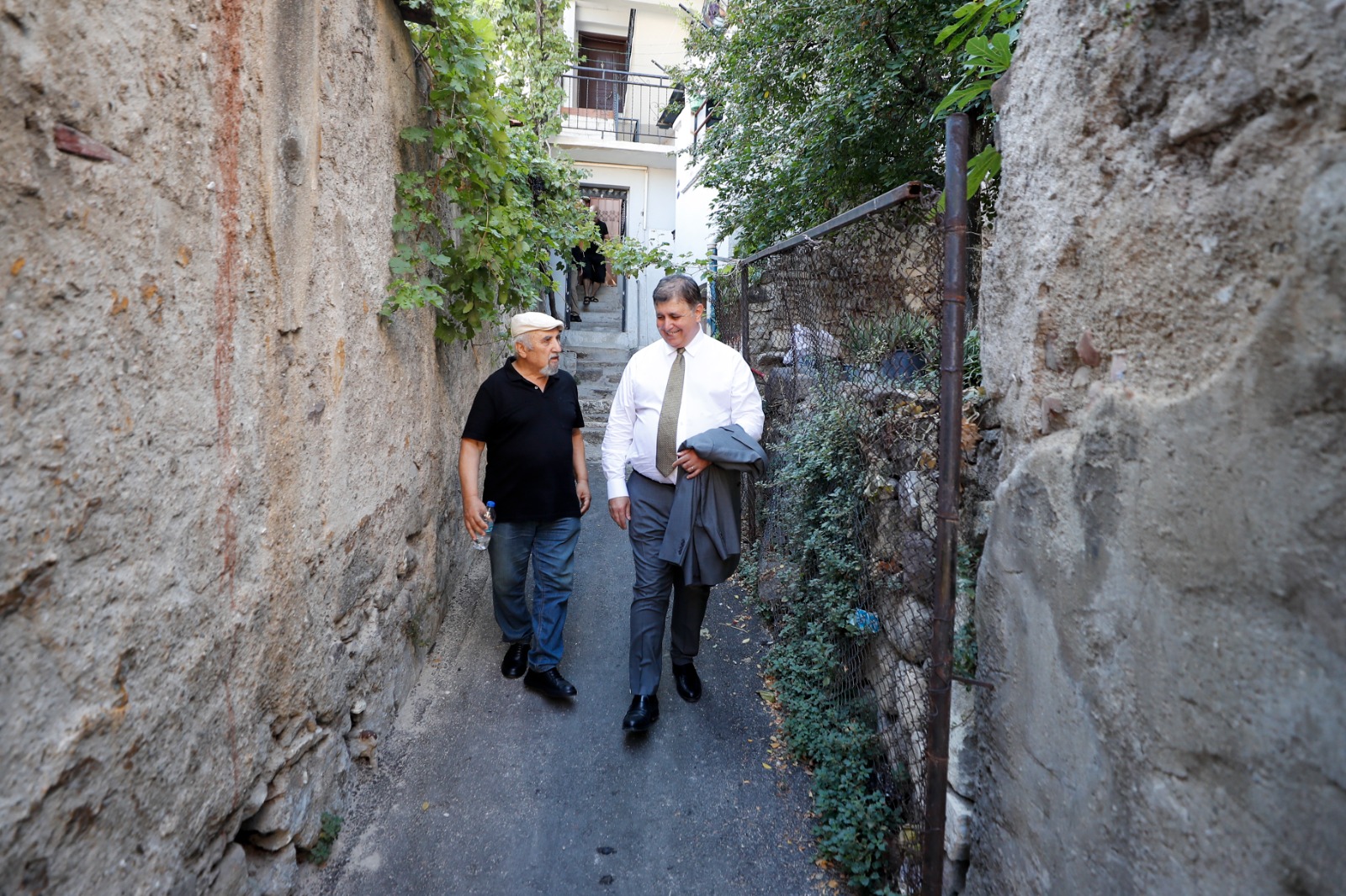 Başkan Tugay: “Burada sahip çıkmamız gereken bir hazine var”