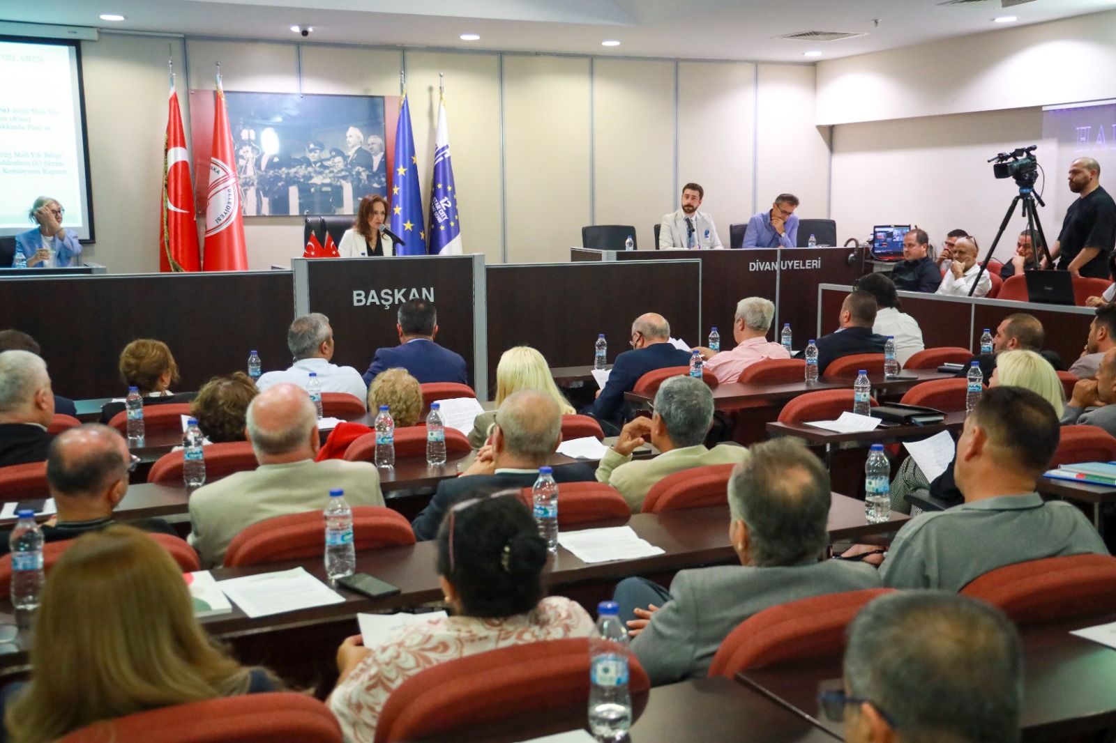 Karşıyaka Belediyesi’nin 2025 bütçesine onay